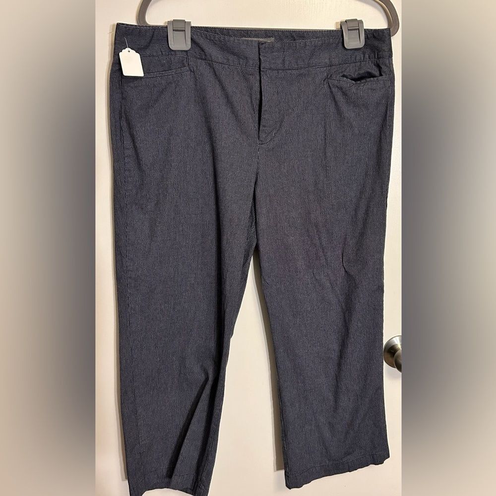 Dockers Classic Fit Size 2X Pinstriped Navy & White Pants